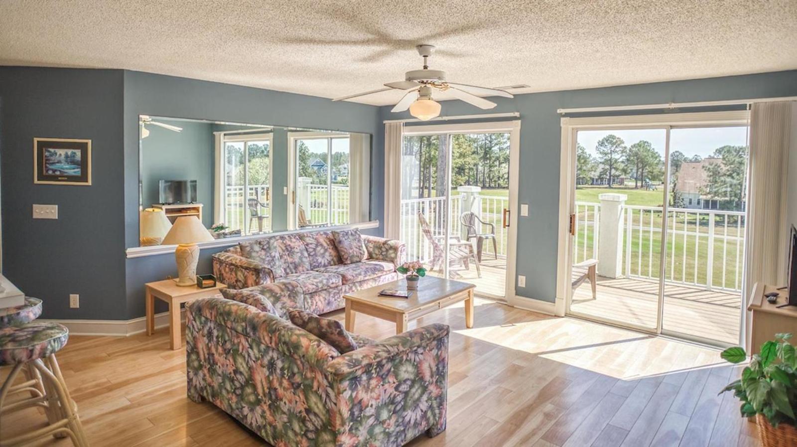 208 villa Main image 2